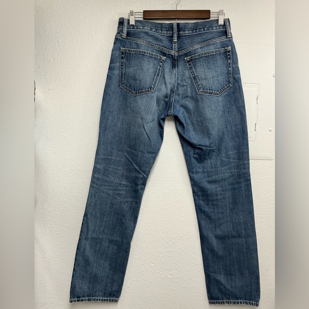 Uniqlo Men's Classic Straight Denim Jeans - Picture 2 of 11